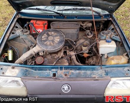 Шкода Фаворит, об'ємом двигуна 1.3 л та пробігом 350 тис. км за 600 $, фото 1 на Automoto.ua