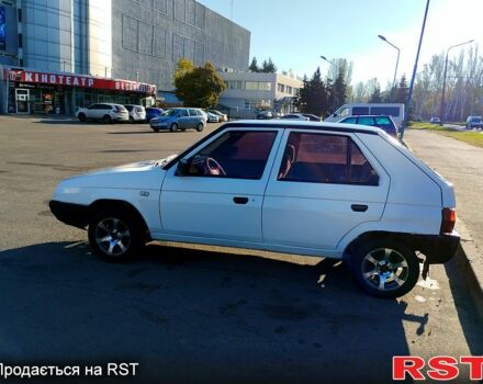 Шкода Фаворит, объемом двигателя 1.3 л и пробегом 70 тыс. км за 1300 $, фото 6 на Automoto.ua