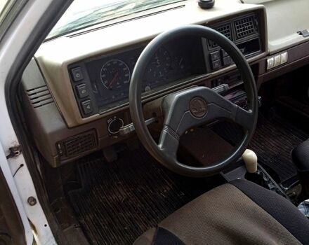 Шкода Фаворит, объемом двигателя 1.3 л и пробегом 100 тыс. км за 500 $, фото 4 на Automoto.ua