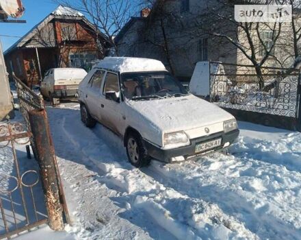 Шкода Фаворит, об'ємом двигуна 1.35 л та пробігом 300 тис. км за 650 $, фото 2 на Automoto.ua