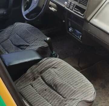 Шкода Фаворит, объемом двигателя 1.3 л и пробегом 268 тыс. км за 750 $, фото 2 на Automoto.ua