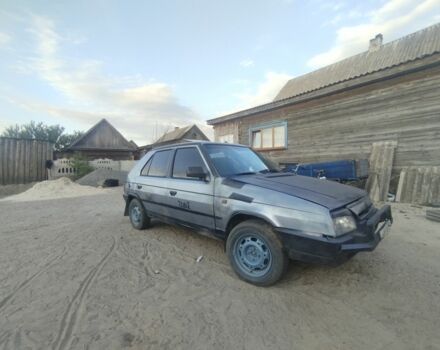 Серый Шкода Фаворит, объемом двигателя 1.3 л и пробегом 378 тыс. км за 678 $, фото 1 на Automoto.ua