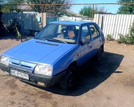 Синий Шкода Фаворит, объемом двигателя 1.3 л и пробегом 100 тыс. км за 500 $, фото 6 на Automoto.ua