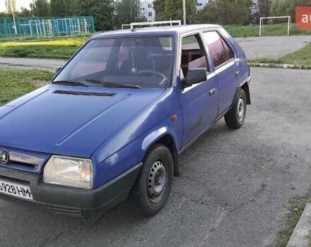 Синий Шкода Фаворит, объемом двигателя 1.3 л и пробегом 303 тыс. км за 950 $, фото 1 на Automoto.ua