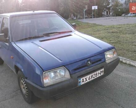Синий Шкода Фаворит, объемом двигателя 1.3 л и пробегом 303 тыс. км за 950 $, фото 2 на Automoto.ua