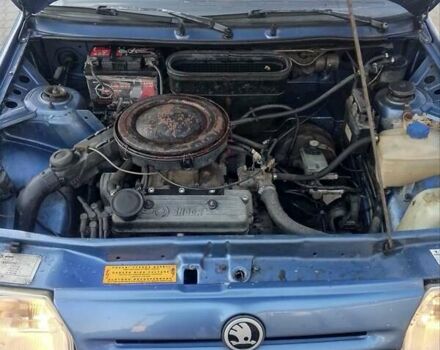 Синий Шкода Фаворит, объемом двигателя 1.28 л и пробегом 179 тыс. км за 950 $, фото 8 на Automoto.ua