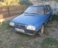Синий Шкода Фаворит, объемом двигателя 1.3 л и пробегом 300 тыс. км за 670 $, фото 1 на Automoto.ua