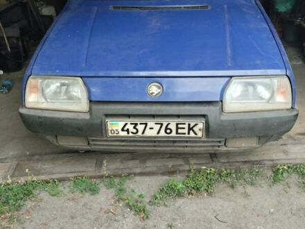Синій Шкода Фаворит, об'ємом двигуна 1.3 л та пробігом 100 тис. км за 1000 $, фото 1 на Automoto.ua