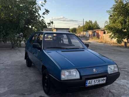 Синий Шкода Фаворит, объемом двигателя 1.3 л и пробегом 64 тыс. км за 1600 $, фото 1 на Automoto.ua