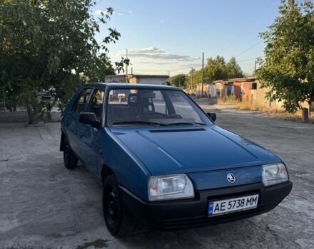 Синий Шкода Фаворит, объемом двигателя 1.3 л и пробегом 64 тыс. км за 1300 $, фото 1 на Automoto.ua