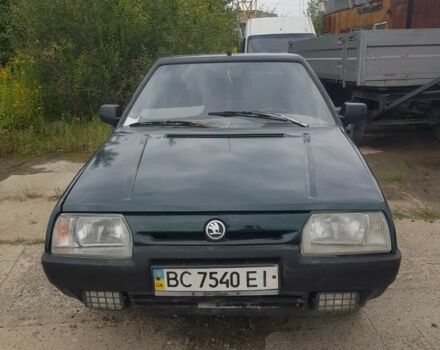 Зеленый Шкода Фаворит, объемом двигателя 1.3 л и пробегом 197 тыс. км за 500 $, фото 2 на Automoto.ua