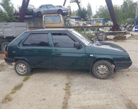 Зеленый Шкода Фаворит, объемом двигателя 1.3 л и пробегом 197 тыс. км за 500 $, фото 4 на Automoto.ua