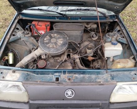 Зелений Шкода Фаворит, об'ємом двигуна 1.3 л та пробігом 323 тис. км за 628 $, фото 1 на Automoto.ua