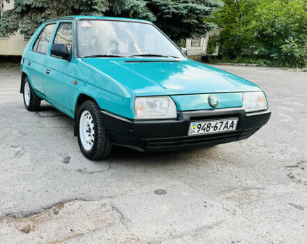 Зеленый Шкода Фаворит, объемом двигателя 0 л и пробегом 153 тыс. км за 1200 $, фото 5 на Automoto.ua