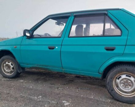 Зеленый Шкода Фаворит, объемом двигателя 1.3 л и пробегом 278 тыс. км за 1300 $, фото 4 на Automoto.ua