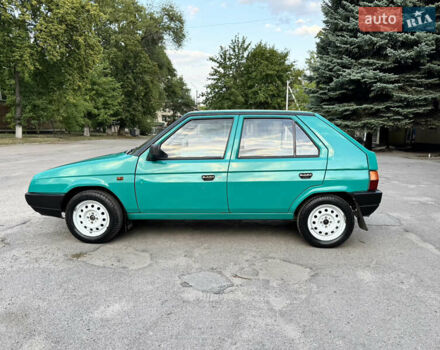Зеленый Шкода Фаворит, объемом двигателя 0 л и пробегом 153 тыс. км за 1200 $, фото 1 на Automoto.ua