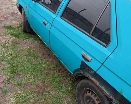 Зеленый Шкода Фаворит, объемом двигателя 1.29 л и пробегом 500 тыс. км за 900 $, фото 3 на Automoto.ua