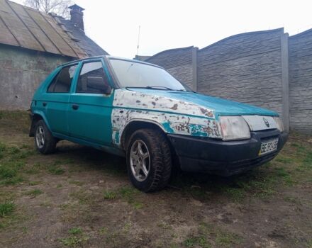 Зеленый Шкода Фаворит, объемом двигателя 1.3 л и пробегом 227 тыс. км за 500 $, фото 1 на Automoto.ua