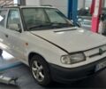 Белый Шкода Фелиция, объемом двигателя 1.3 л и пробегом 777 тыс. км за 1100 $, фото 1 на Automoto.ua