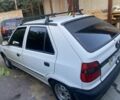 Белый Шкода Фелиция, объемом двигателя 1.3 л и пробегом 155 тыс. км за 1500 $, фото 2 на Automoto.ua