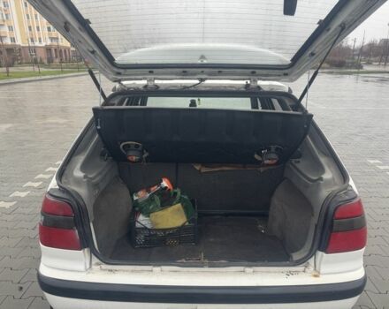 Белый Шкода Фелиция, объемом двигателя 1.3 л и пробегом 340 тыс. км за 500 $, фото 12 на Automoto.ua