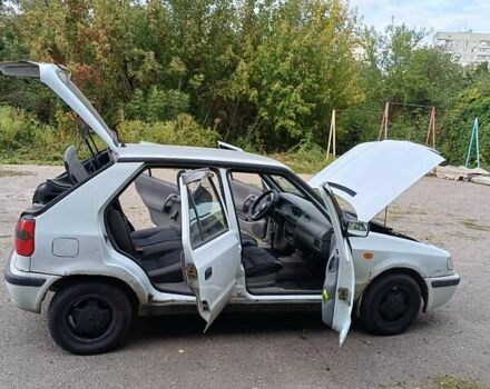 Белый Шкода Фелиция, объемом двигателя 1.3 л и пробегом 285 тыс. км за 1000 $, фото 25 на Automoto.ua