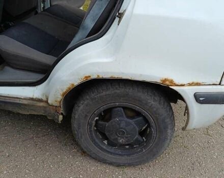 Белый Шкода Фелиция, объемом двигателя 1.3 л и пробегом 285 тыс. км за 1000 $, фото 17 на Automoto.ua