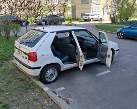 Білий Шкода Феліція, об'ємом двигуна 1.3 л та пробігом 141 тис. км за 2500 $, фото 10 на Automoto.ua