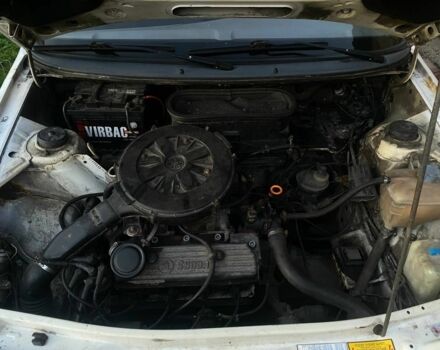 Белый Шкода Фелиция, объемом двигателя 1 л и пробегом 132 тыс. км за 700 $, фото 1 на Automoto.ua