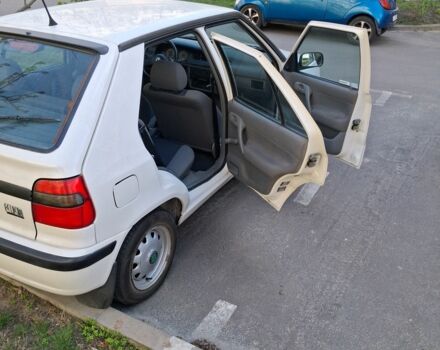 Білий Шкода Феліція, об'ємом двигуна 1.3 л та пробігом 141 тис. км за 2500 $, фото 9 на Automoto.ua