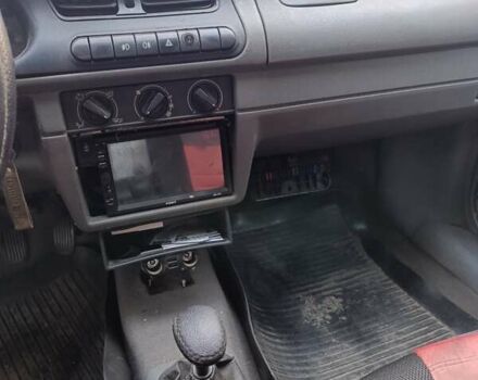 Белый Шкода Фелиция, объемом двигателя 1.3 л и пробегом 313 тыс. км за 1200 $, фото 6 на Automoto.ua