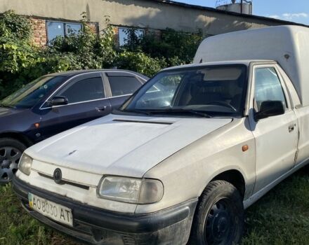 Белый Шкода Фелиция, объемом двигателя 1.3 л и пробегом 100 тыс. км за 650 $, фото 1 на Automoto.ua