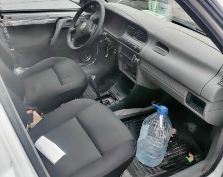 Белый Шкода Фелиция, объемом двигателя 1.3 л и пробегом 300 тыс. км за 1300 $, фото 1 на Automoto.ua