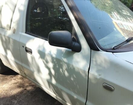 Белый Шкода Фелиция, объемом двигателя 1.3 л и пробегом 300 тыс. км за 1300 $, фото 5 на Automoto.ua