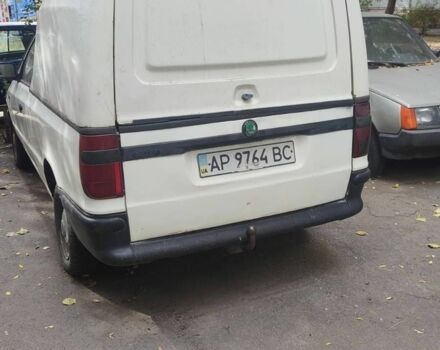 Белый Шкода Фелиция, объемом двигателя 1.3 л и пробегом 180 тыс. км за 1100 $, фото 6 на Automoto.ua