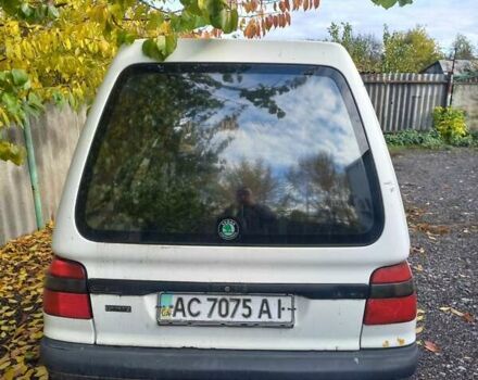 Белый Шкода Фелиция, объемом двигателя 1.3 л и пробегом 190 тыс. км за 2000 $, фото 3 на Automoto.ua