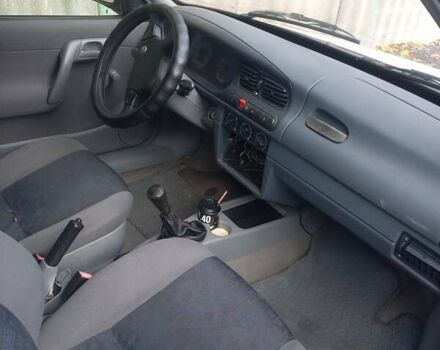 Белый Шкода Фелиция, объемом двигателя 1.3 л и пробегом 190 тыс. км за 2000 $, фото 1 на Automoto.ua