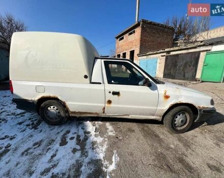 Белый Шкода Фелиция, объемом двигателя 1.3 л и пробегом 499 тыс. км за 900 $, фото 1 на Automoto.ua
