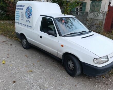 Шкода Фелиция 2001 в Днепре (Днепропетровске) на Automoto.ua Белый Шкода Фелиция, объемом двигателя 1.3 л и пробегом 311 тыс. км за 1200 $, фото 1 на Automoto.ua