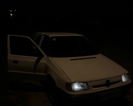 Белый Шкода Фелиция, объемом двигателя 1.3 л и пробегом 724 тыс. км за 953 $, фото 2 на Automoto.ua