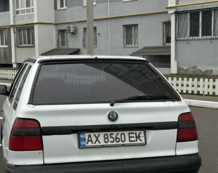 Белый Шкода Фелиция, объемом двигателя 1.3 л и пробегом 724 тыс. км за 953 $, фото 1 на Automoto.ua