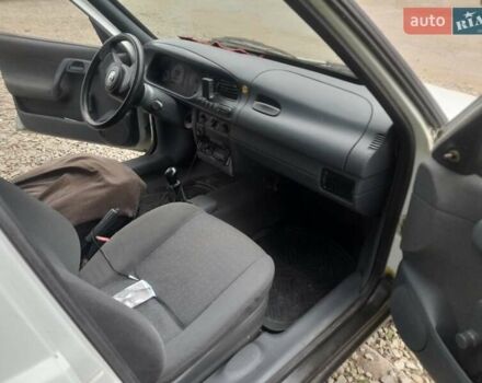 Білий Шкода Феліція, об'ємом двигуна 1.29 л та пробігом 105 тис. км за 2000 $, фото 12 на Automoto.ua