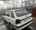 Белый Шкода Фелиция, объемом двигателя 1.3 л и пробегом 390 тыс. км за 1400 $, фото 4 на Automoto.ua