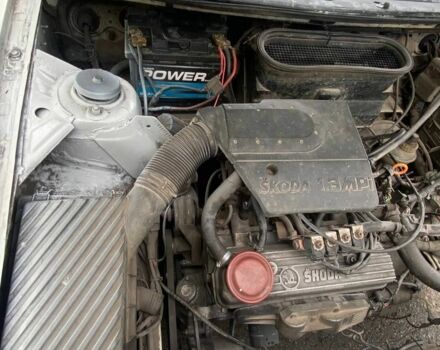 Белый Шкода Фелиция, объемом двигателя 1.3 л и пробегом 74 тыс. км за 1319 $, фото 6 на Automoto.ua