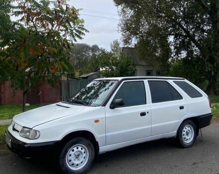 Белый Шкода Фелиция, объемом двигателя 1.3 л и пробегом 74 тыс. км за 1319 $, фото 1 на Automoto.ua