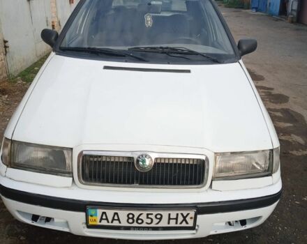 Білий Шкода Феліція, об'ємом двигуна 0 л та пробігом 300 тис. км за 1438 $, фото 6 на Automoto.ua