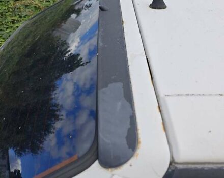 Білий Шкода Феліція, об'ємом двигуна 1.6 л та пробігом 187 тис. км за 1900 $, фото 4 на Automoto.ua