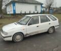 Белый Шкода Фелиция, объемом двигателя 1.6 л и пробегом 313 тыс. км за 800 $, фото 1 на Automoto.ua