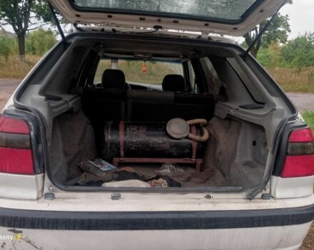 Белый Шкода Фелиция, объемом двигателя 1.3 л и пробегом 348 тыс. км за 1300 $, фото 5 на Automoto.ua