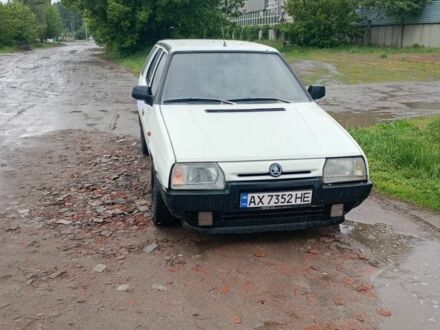Шкода Феліція 1994 у Харкові на Automoto.ua Білий Шкода Феліція, об'ємом двигуна 1.3 л та пробігом 1 тис. км за 1088 $, фото 1 на Automoto.ua
